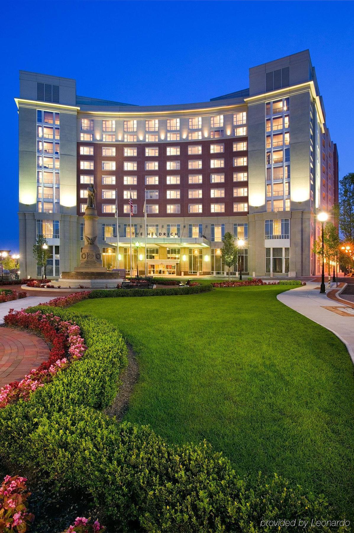 Hotel Heldrich And Conference Center
