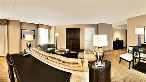 Hotel Heldrich And Conference Center 3*